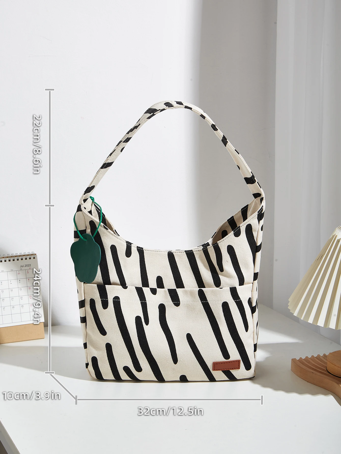 กระเป๋าสะพายไหล่ข้างเดียวลายกร - Interior Design Exhibition บทวิจารณ์และราคา