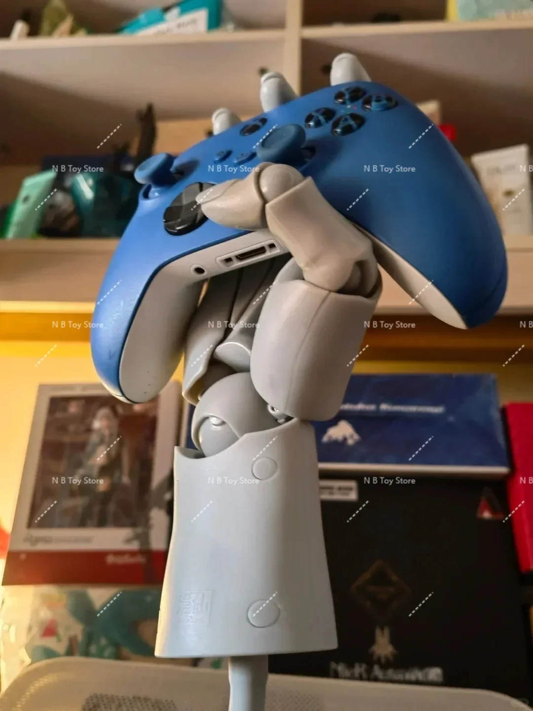 متوفر في المخزون Manxian نموذج اليد إصبع مشترك 1:1 تمثال بشري اللوحة رسم زخرفة الجسم زائد Kagami Takahiro عمل الشكل