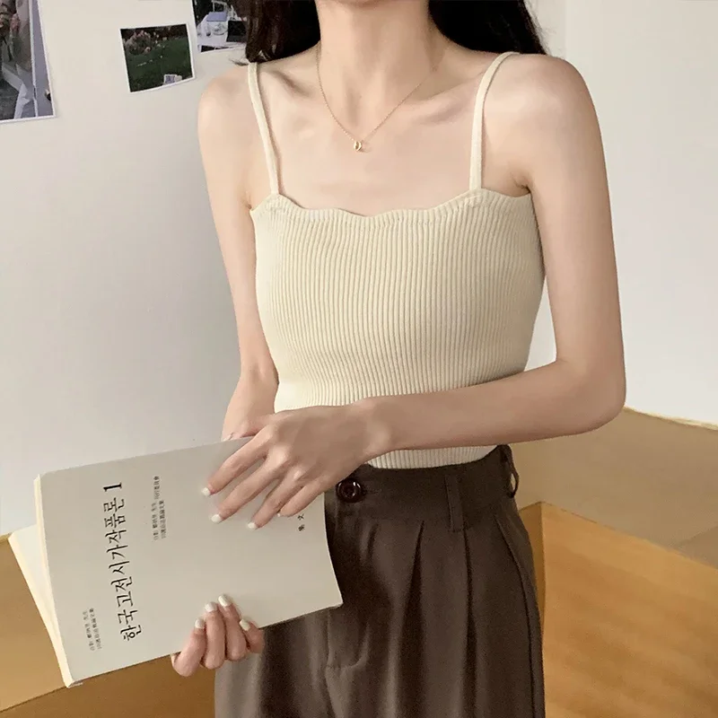 Koreanisches Einfaches Inneres Schichtungs-Tanktop, Lässiges Alltags-Top, Retro Koreanischer Stil, Gestricktes Damen-Camisole, Sommer 2026 Ärmelloses Slim-Fit-Oberteil – Detail 15