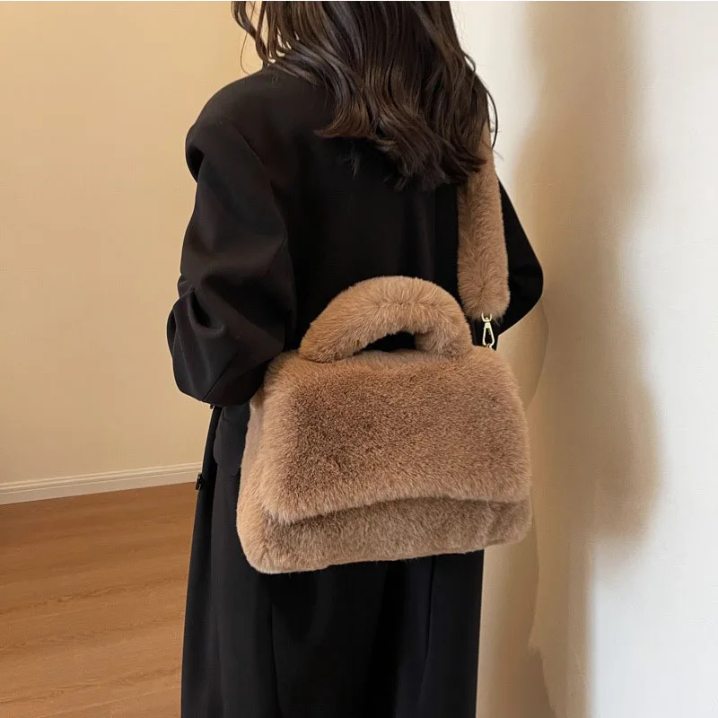 Artificisl Fur Practical Handbag Fashion Luxury Like Rabbit Hair Shoulder Bag 2024 Winter New Fashion Designer Crossbady Bag