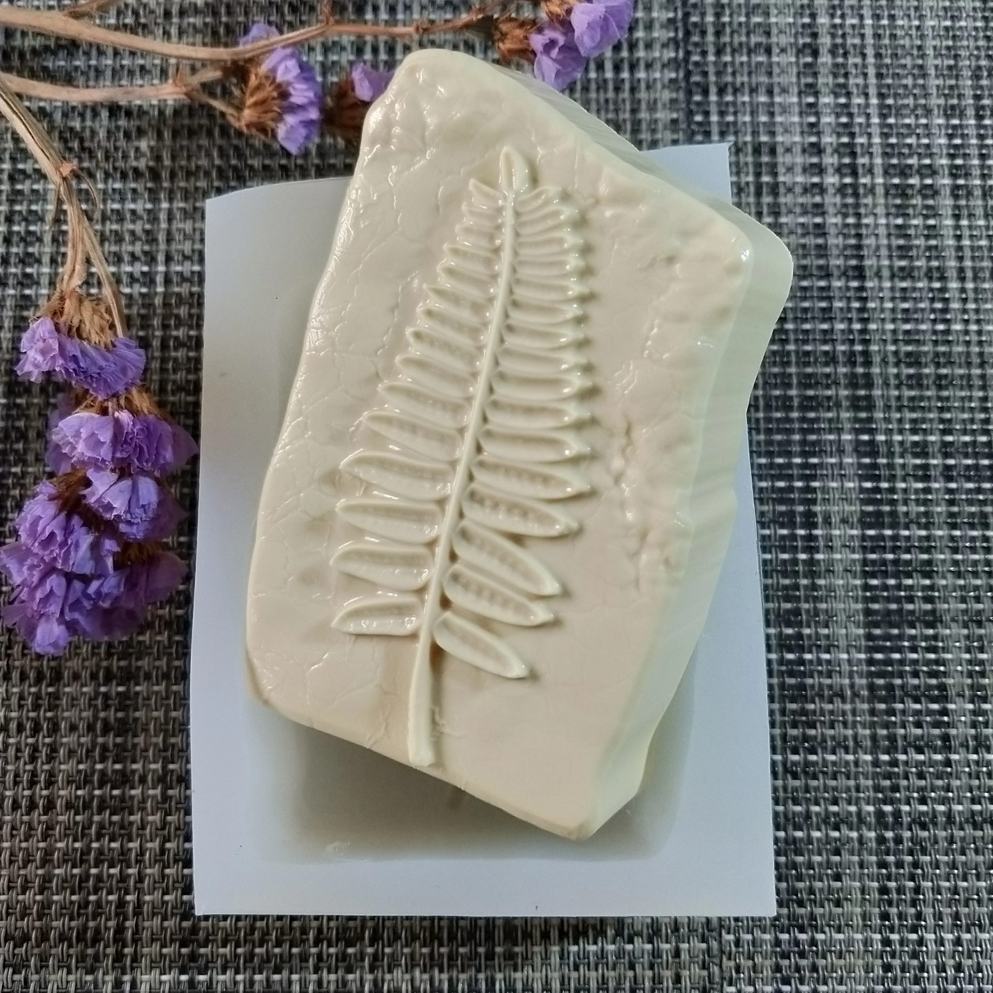 

HC0122 PRZY Fern Leaf Mold Silicone Leaves Soap Mould Handmade Soap Making Molds Candle Mold Silicone Resin Clay Mold