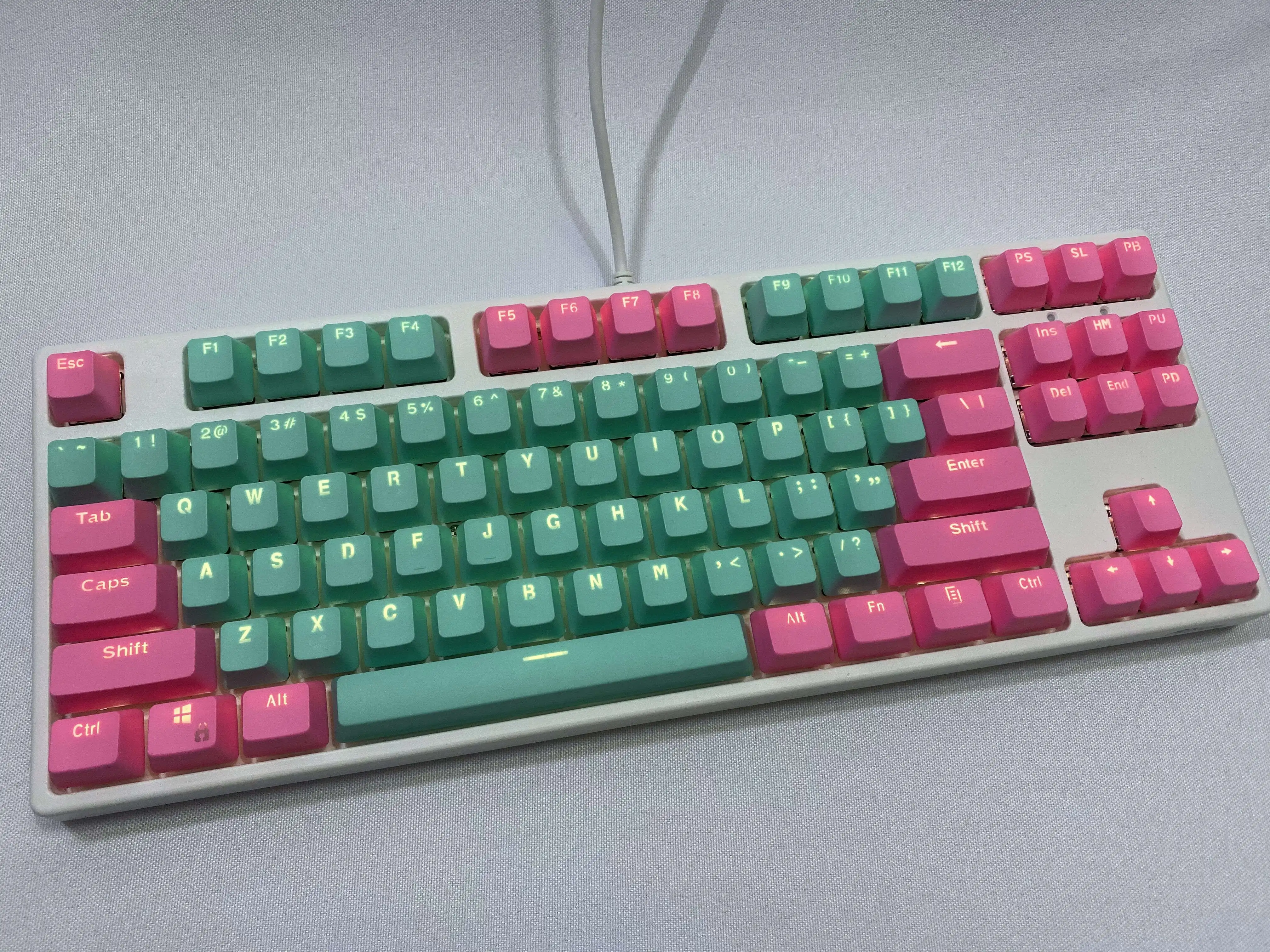 

(Keycaps Only Sold)Pink Cyan 61/87/104 Backlight Keycaps PBT Material OEM Profile Double Shot For MX Switch Mechanical Keyboard