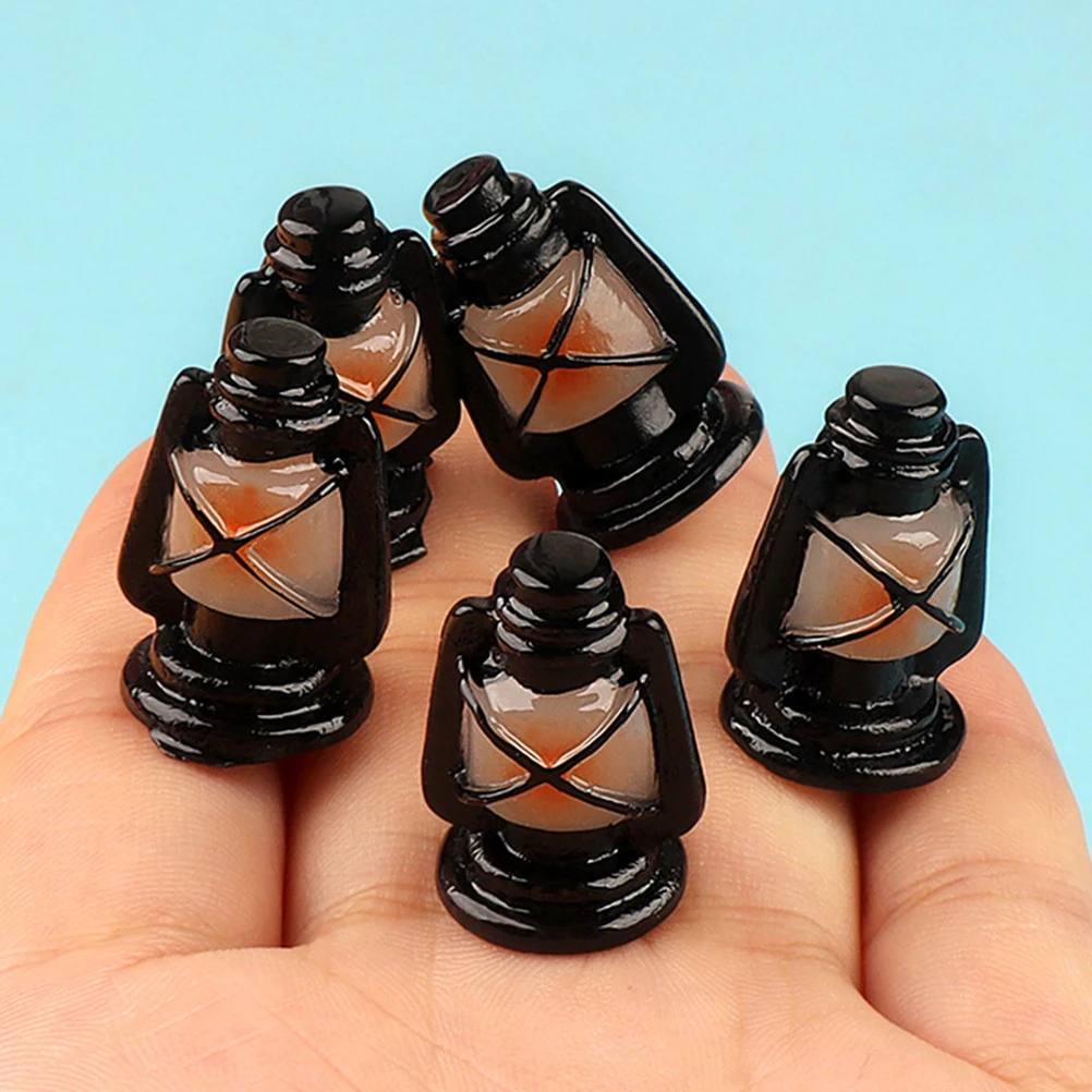 

8 Pcs Simulation Horse Lantern Decor Mini Ornaments Decoration Lanterns Epoxy Dollhouse Miniature Supplies Desktop