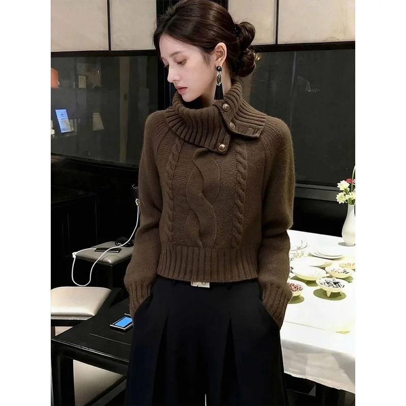 

Autumn Winter Old Money Style High Neck Cable Knit For Women New Design Sense Coffee Color Pullover Fashionable Elegant