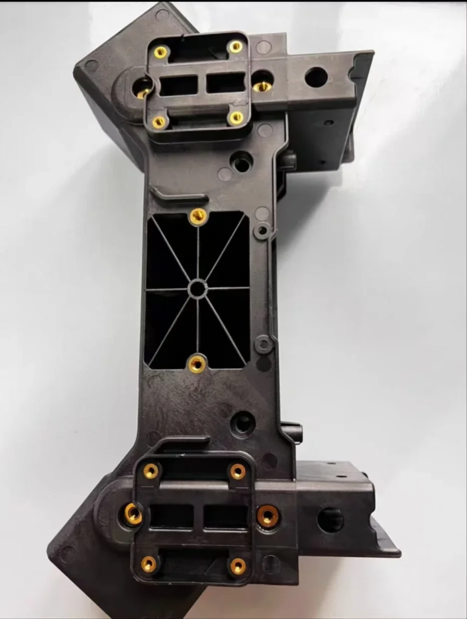 Per componente traversa fusoliera P150/P60