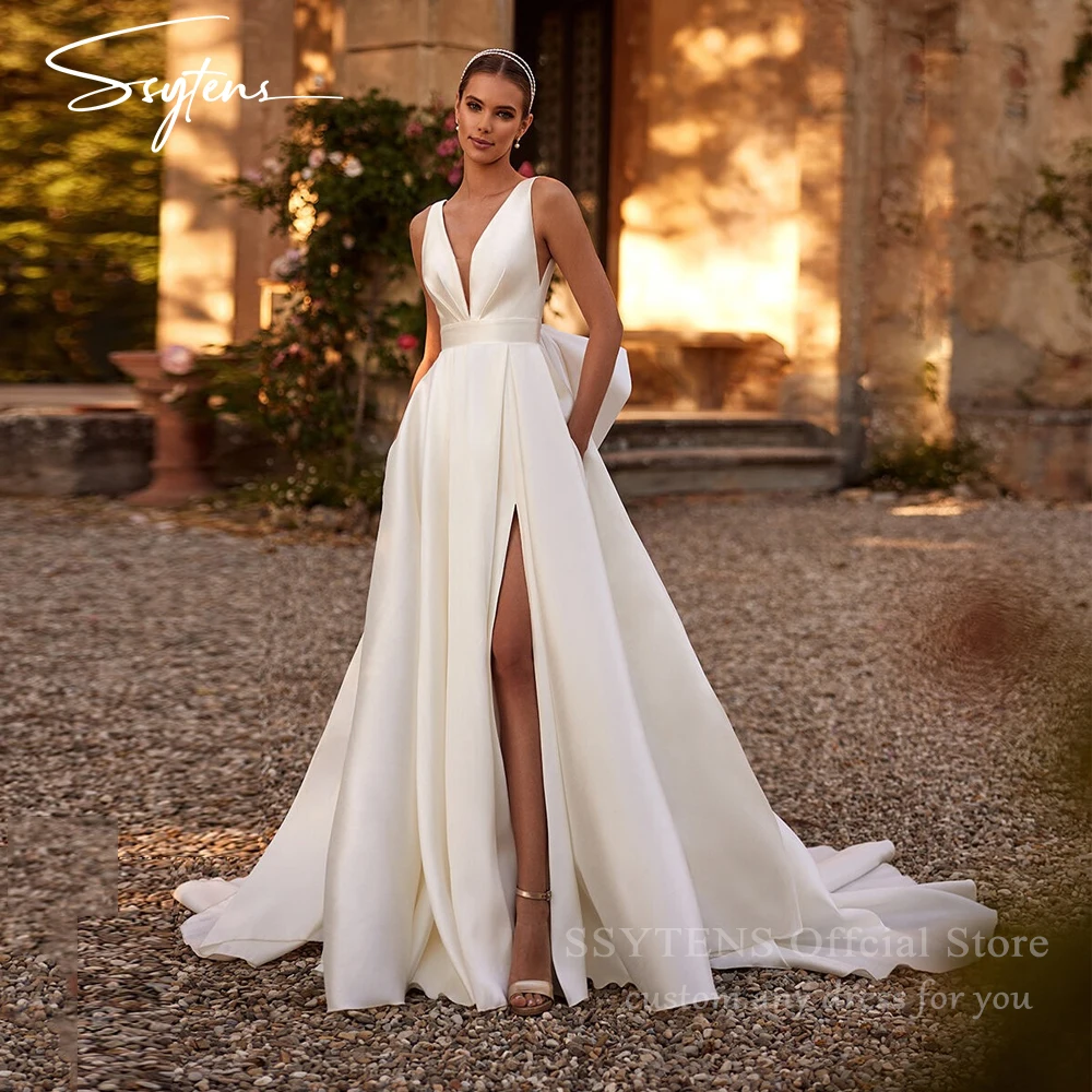 

SSYTENS Elegant Satin Wedding Dresses V Neck Sleeveless Bride Prom Gown Backless Bow 2026 Vintage A Line Bridal Gowns Customized