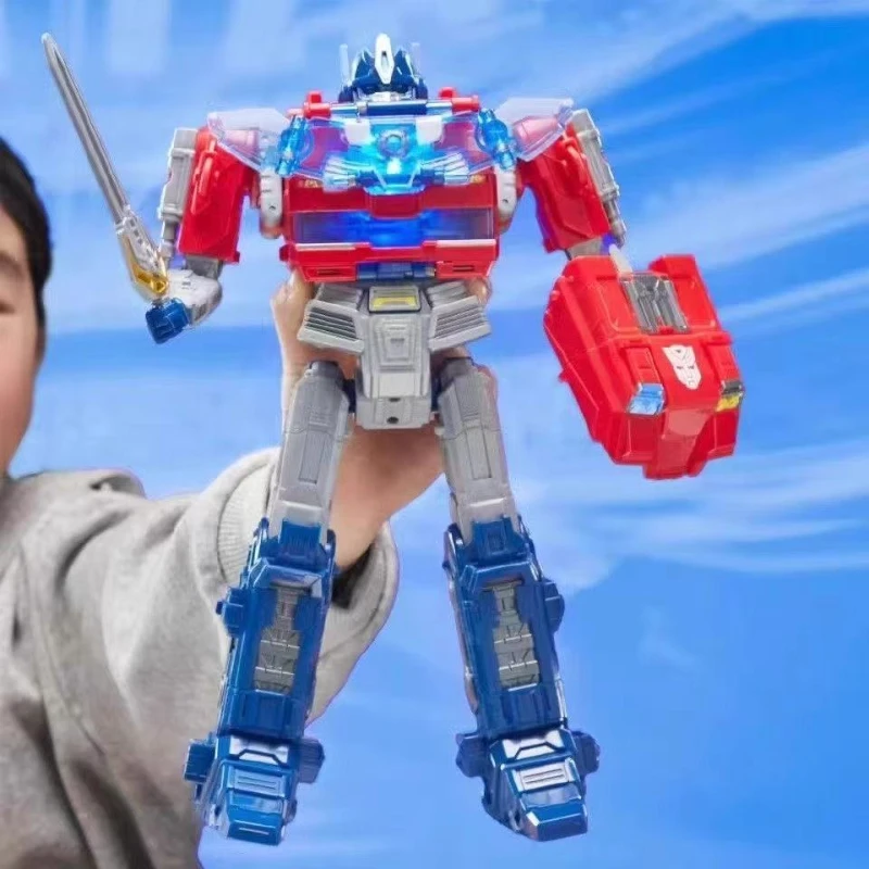 Nieuwe producten op voorraad Transformer G1 Optimus Prime geanimeerd speelgoed Garage Kit ‌ Art Toy anime karakters vakantiecadeaus interessant