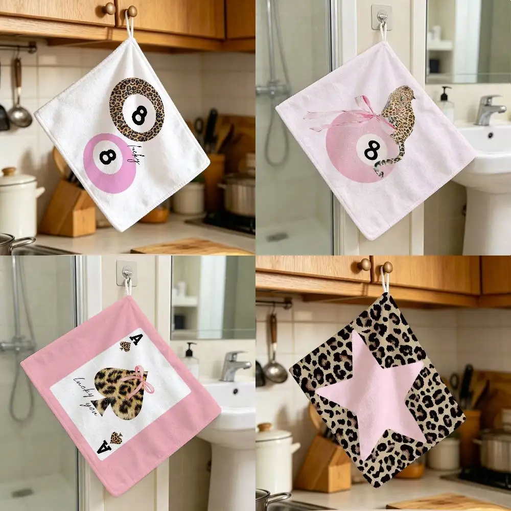 Lucky Polyester Cotton Daily Towel Leopard Hanging Kitchen Hand Wiping Cloth Durable for Whole House Use