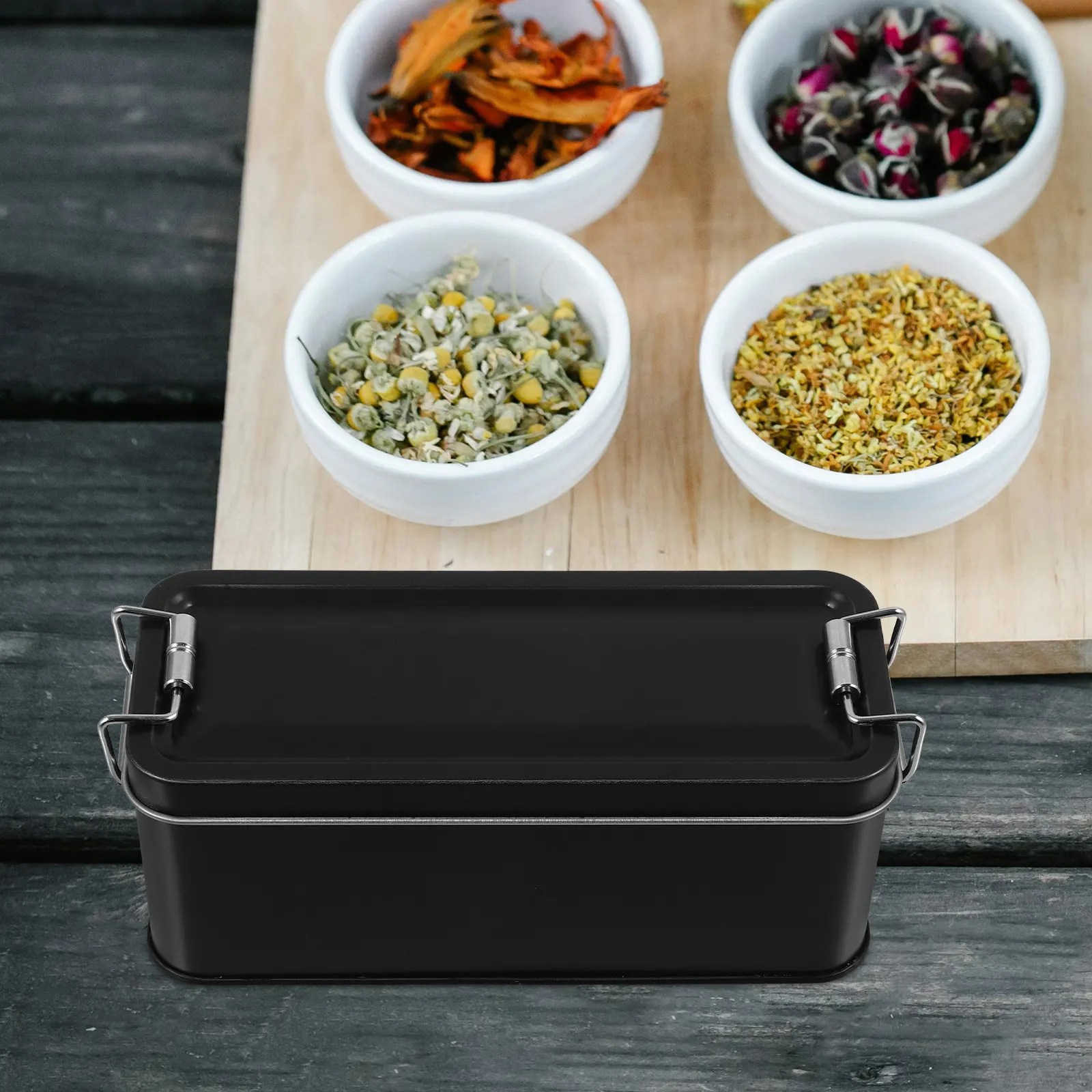 Metal Storage Box with Lid Made of Wear Resistant Tinplate for Cookies Biscuits Tea Loose Tea Spices Candy Decorative Organizing