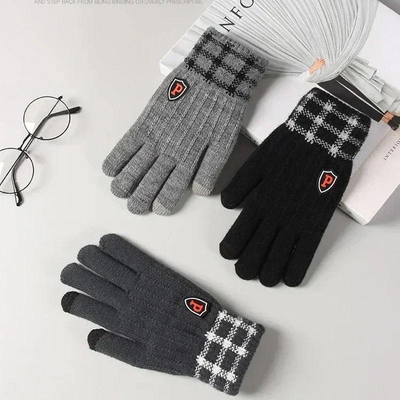 Warm Winter Knit Gloves Men, Windproof Touch Screen Gloves Soft Fashion Gloves for Office Running Commuting Outdoor Sports