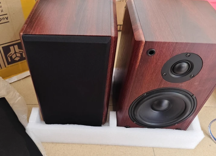 

Универсальный 5-дюймовый деревянный динамик | для объемного звучания, настольного и домашнего кинотеатра ​