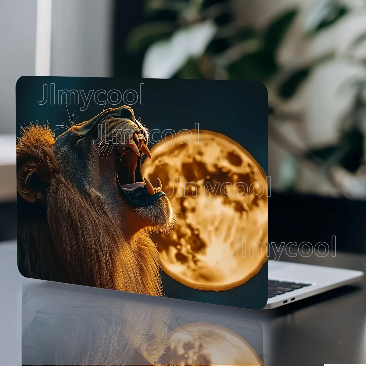 2Pcs Roaring Lion Vinyl Sticker Scratch Resistant Laptop Decal Universal Car Helmet Skin For macbook neo skin
