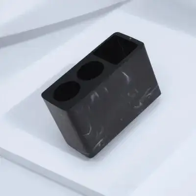 

Resin Toothbrush Stand Bathroom Organizer Thickened Material Classic Shape Elegant Style Toothbrush Rack