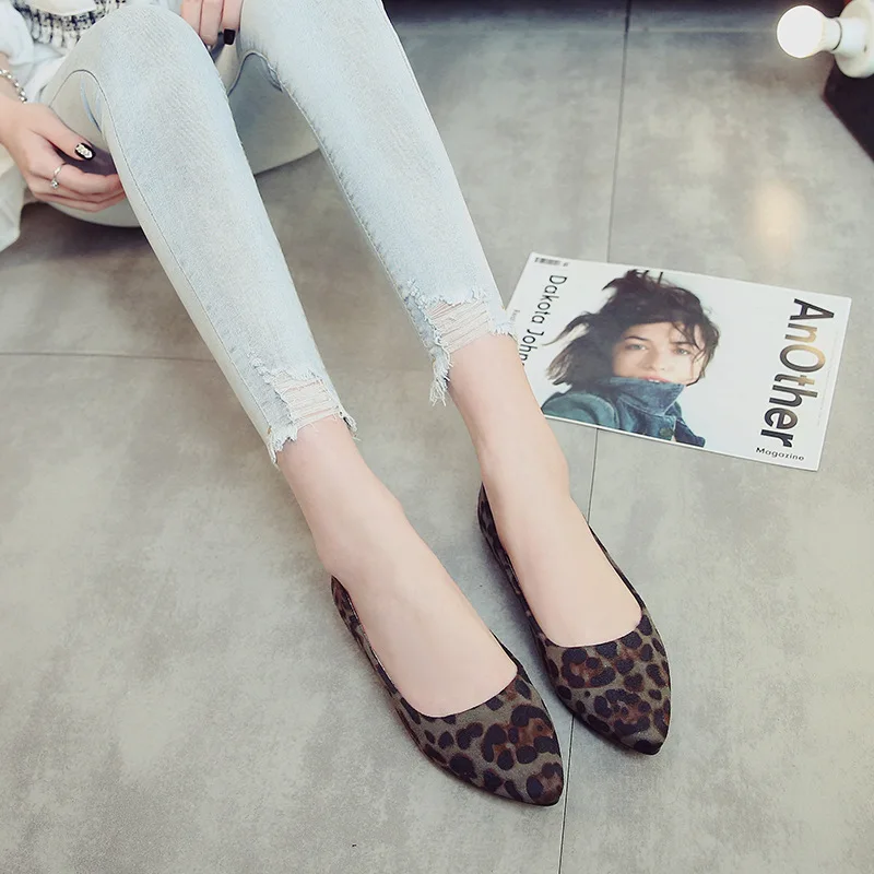 Kobiety Casual Female Sneakers Flat Shoes Pointed Toe Shallow Mouth Dress Summer Big Size Leopard New TPR leopard Lace-Up PU Leisu