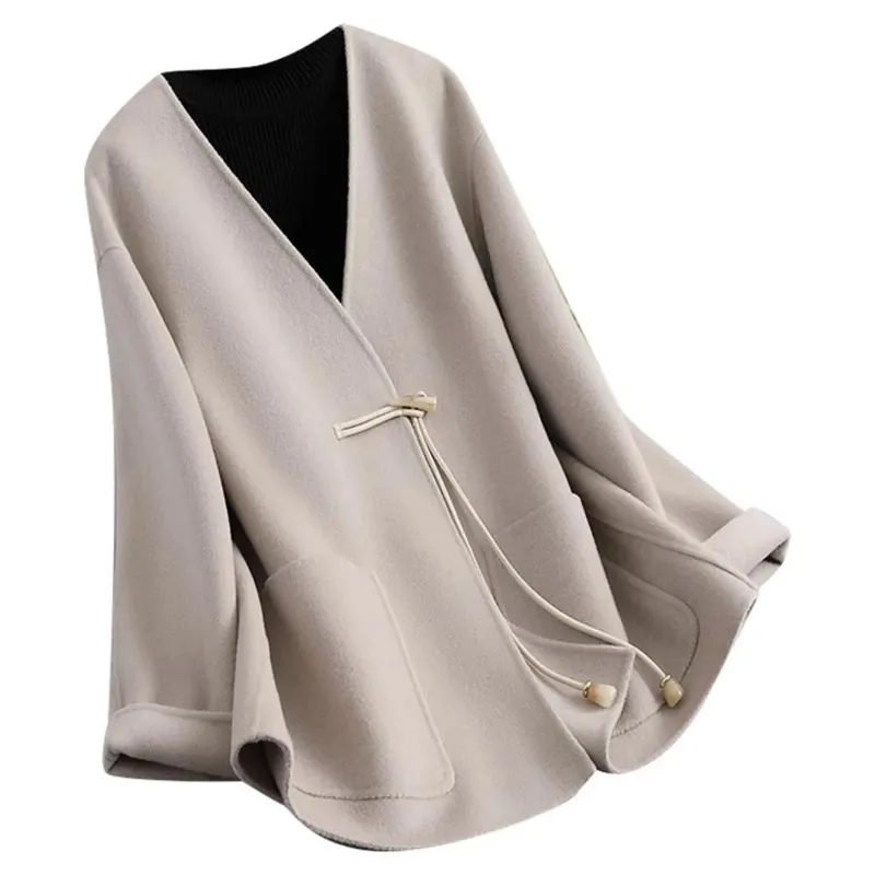 

Autumn Winter 2026 New Woolen Coat Women Fashion V-Neck Horn Button Double-Sided Wool Jacket Female Loose Overcoat Clothes B1451
