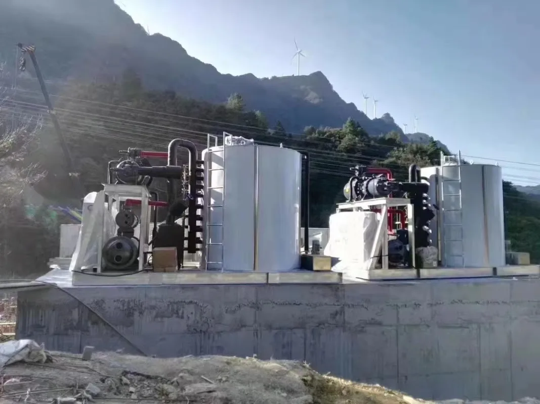 Industrial Ice Maker 2.0 Ton Flake Factory Price Low Energy Consumption for Aquatic Processing Plant Custom