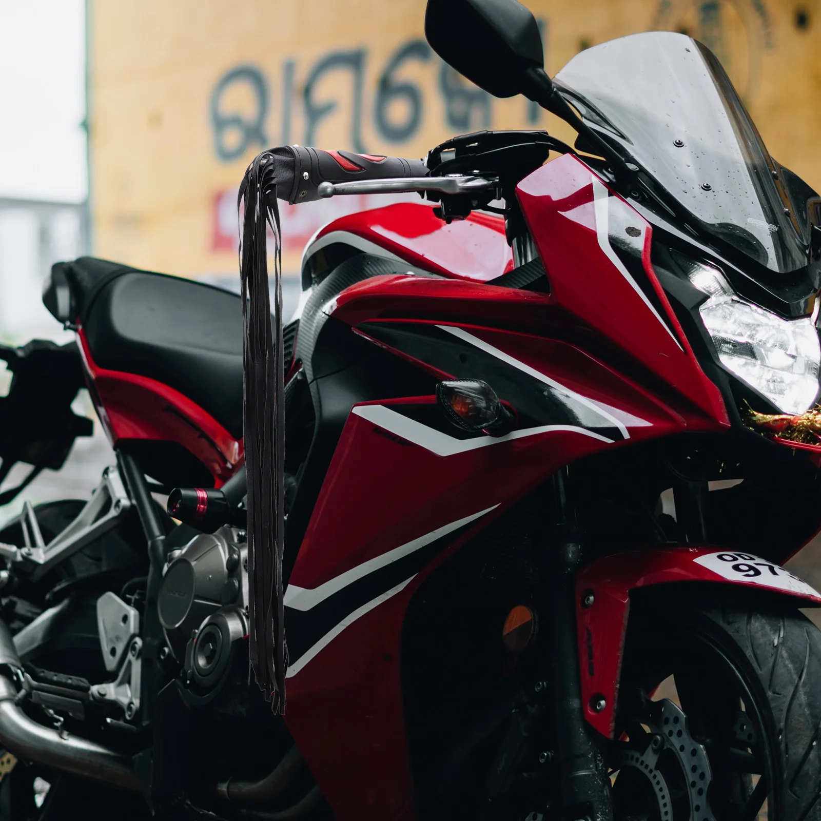 

1Pair Motorcycle Handlebar Tassel PU Durable Fringe Grip Cover Stylish Motorbike Accessories Handlebar Streamer