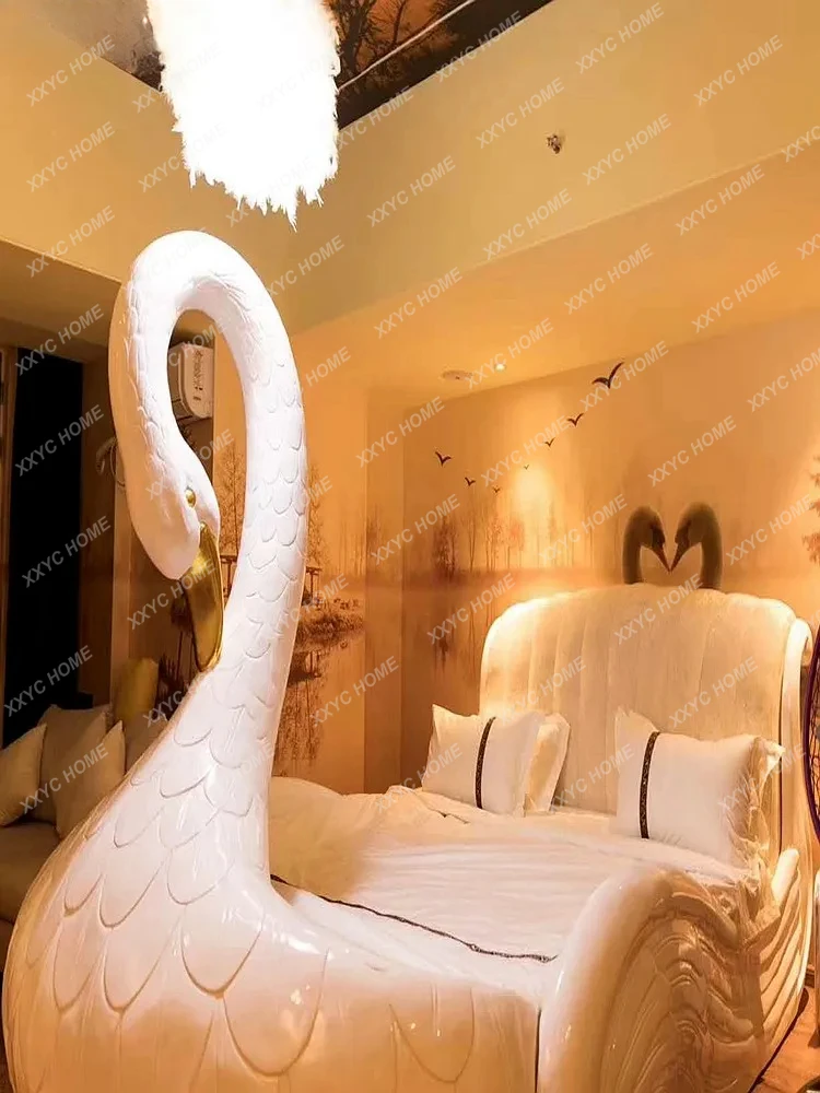 Theme  Furniture Light Luxury Hotel Swan Water Bed Boutique Hotel Couple Electric Romantic Love Bed Furniture