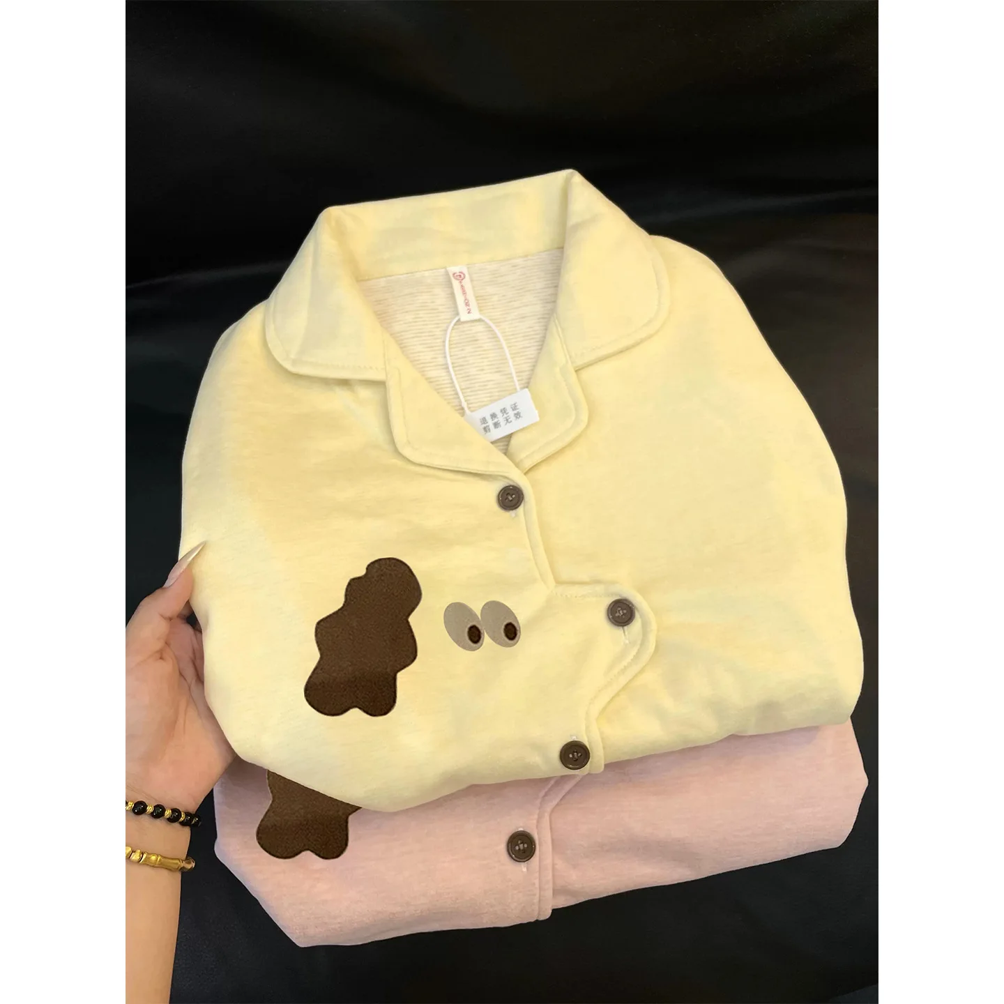 

2026 Новый зимний стиль, милый и плотный комплект домашней одежды для девочек, кардиган с длинными рукавами и лацканами + длинные брюки, комплект из 2 цен