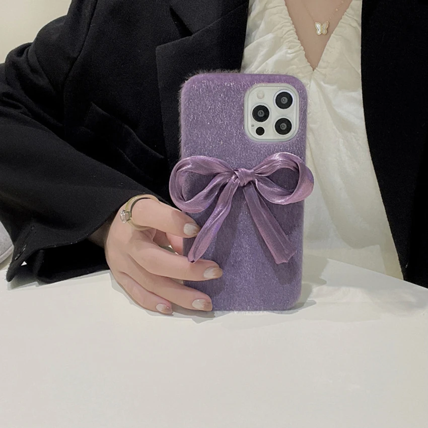 حافظة هاتف على شكل فيونكة حريرية لهاتف آيفون 17 16 15 14 13 Pro 12 11 Max Plus 16Promax حافظة هاتف فروي فريدة من نوعها 17Promax غطاء دقيق