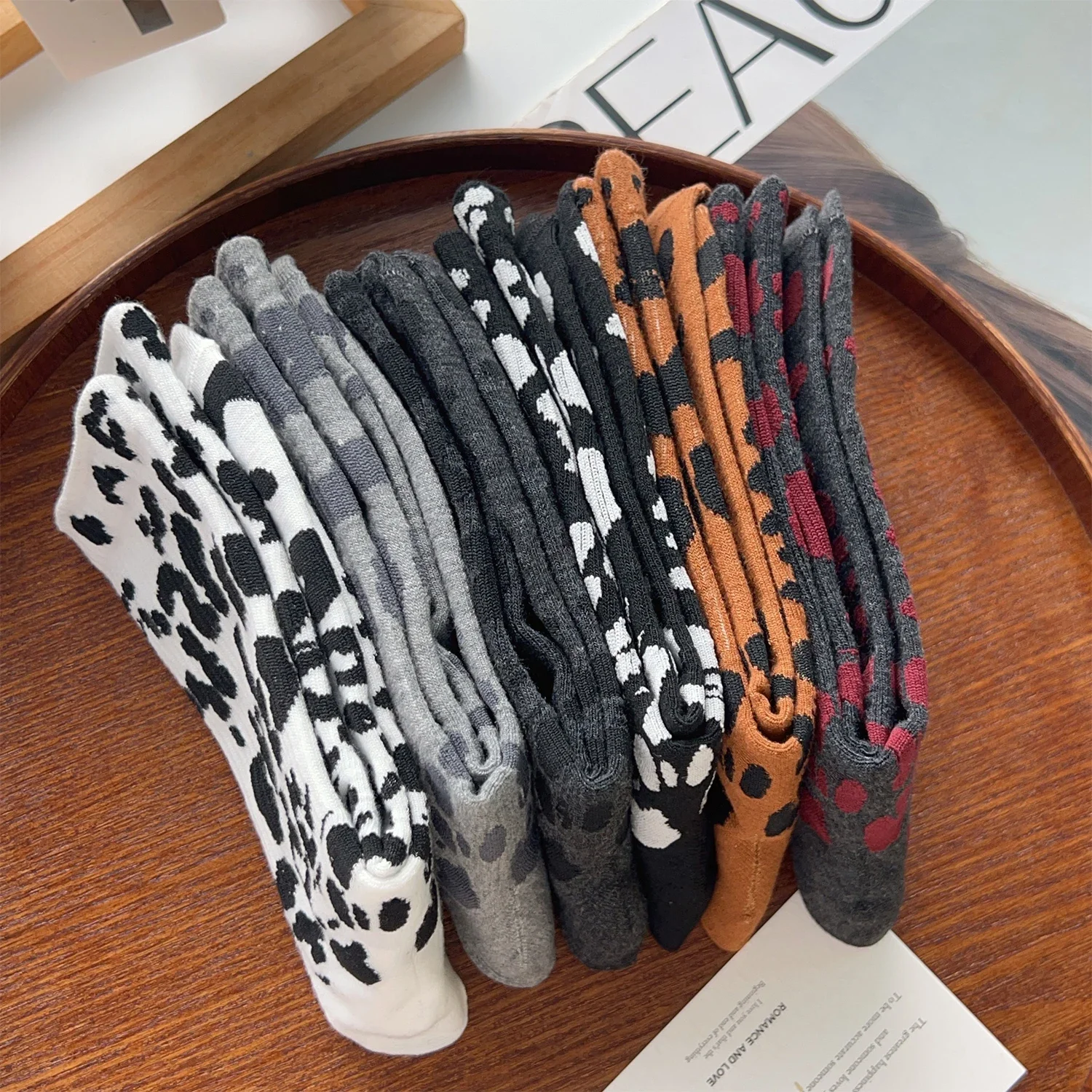 Women Socks Cotton Retro Cool Leopard Print Terry Thick Winter Warm Sock Cotton Animal Girl Gift Funny Holiday Winter Kawaii Sox