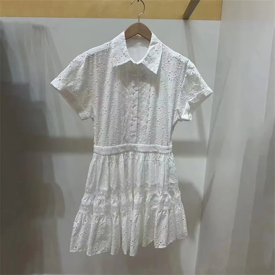 

French Elegance 2025 Autumn New Sweet Lapel White Hollow-out Embroidery Waist-cinching A-line Short Dress