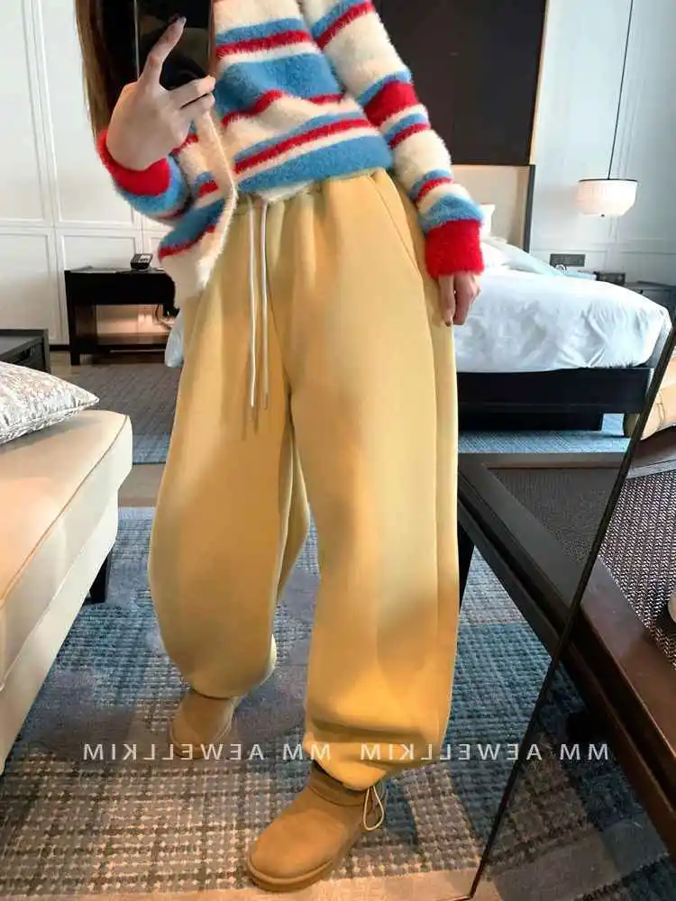 Lamb's Wool Casual Sweat Pants Women New Autumn Winter Thickened Velvet Drawstring Trouser Loose Straight Wide-legged Long Pants