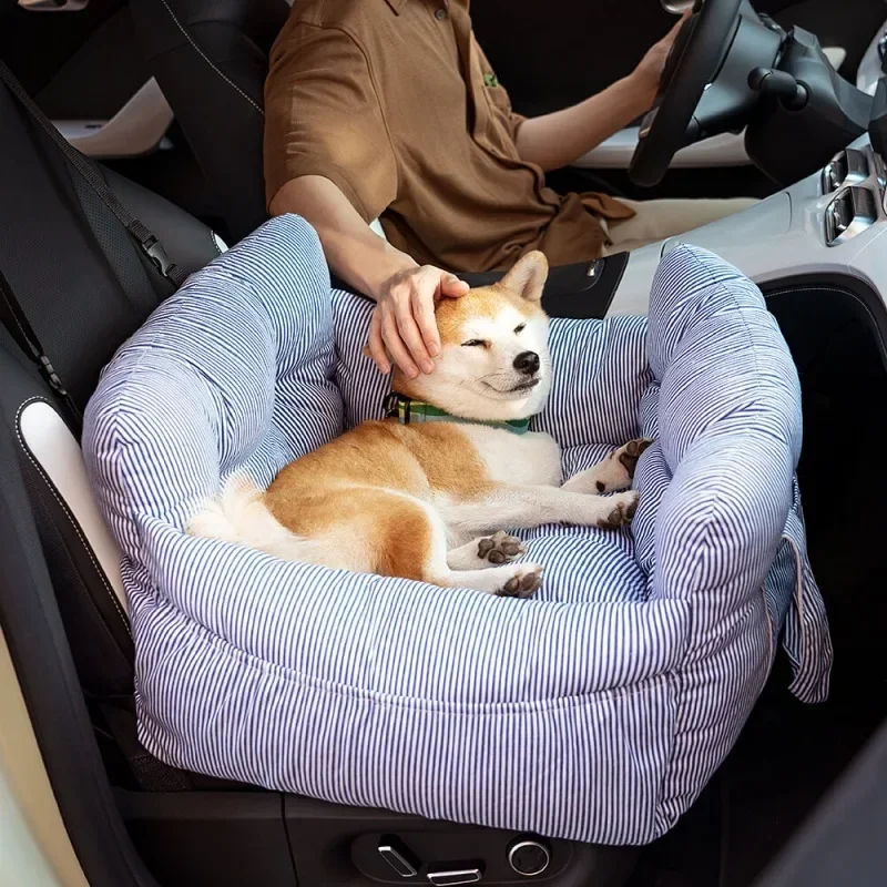 Pet Car Safety Seat Bed Pad Kennel Removable Washable Pet Supplies Four Season Universal Outdoors Traveling Indoor Dog Car Seat
