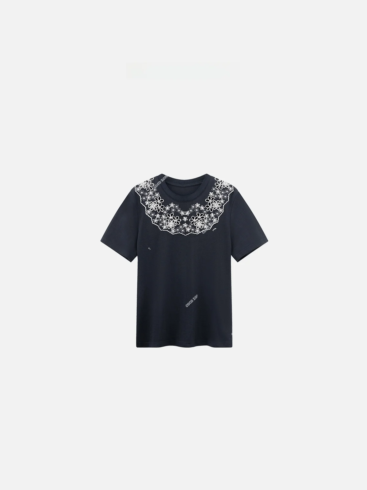 

Spring New Cotton 00% Embroidered Hollow out ort Sve T-irt Street Sle round Ne Straight Leg Top for Women