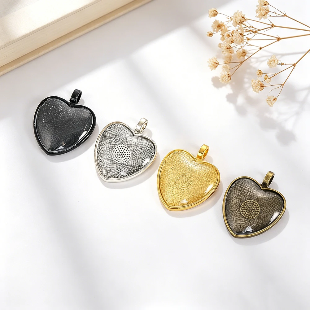 1pc Heart Photo Cabochon Bezel Tray with Glass Clear Setting Vintage Brass Pendant Decor for DIY Wind Chime Hanging Ornament