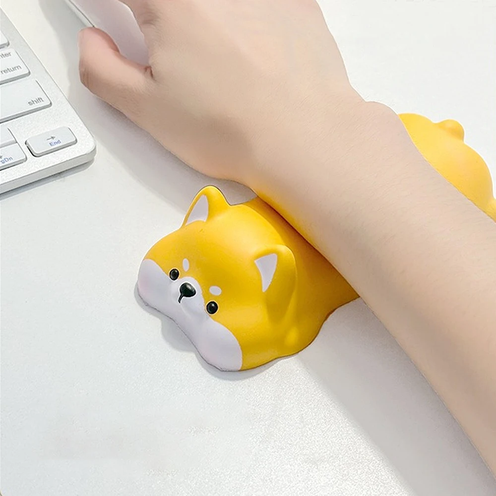 New Cute Wrist Rest Support For Mouse Pad Computer Laptop Arm Rest For Desk Ergonomic Kawaii Slow Rising Squishy Toys