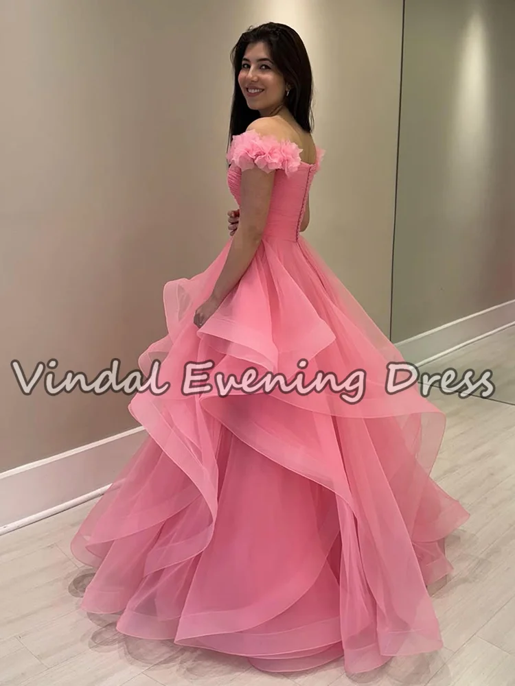Vindal طويل الكشكشة فساتين لحضور الحفلات الموسيقية مطوي تول خارج الكتف الوردي المرأة مساء فستان فاخر رسمي خاص حفلة ثوب مخصص