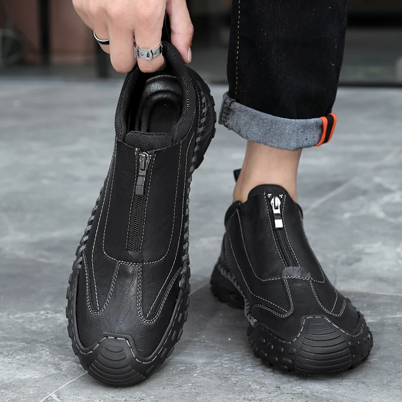 

2025 new plus size men's casual shoes, thick soled leather shoes, hand sewn loafers, fashionable men's shoes