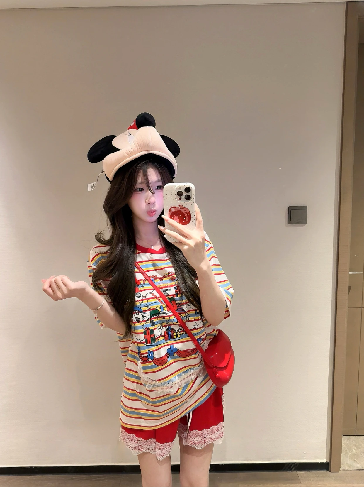 

Kumikumi Summer Vitality Cartoon Print Short Sleeve T-shirt Women's Slimming Lace Casual Pants Two-piece Set Fashion Ensemble