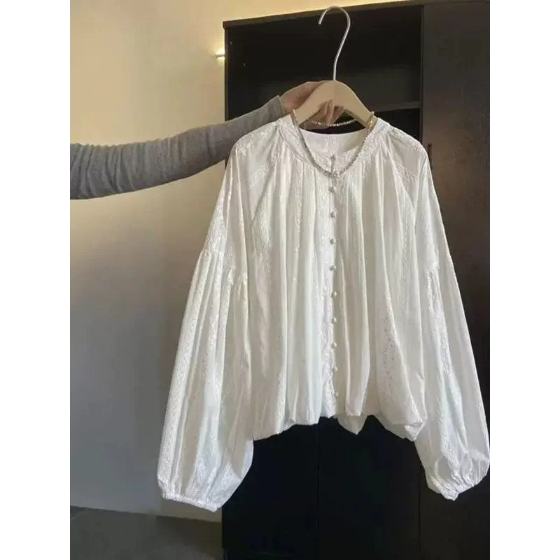 

Round Neck Heavily Embroidered White Shirt for Women with Pleated Design Bud Hem Loose Versatile Top