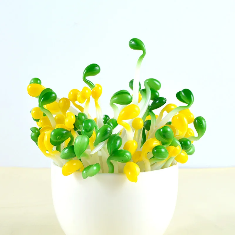 5pcs Elastic Stress Relief Toy Interest Bean Sprouts Stretch Simulation Yellow Bean Sprouts Decompression Props Kitchen Decor