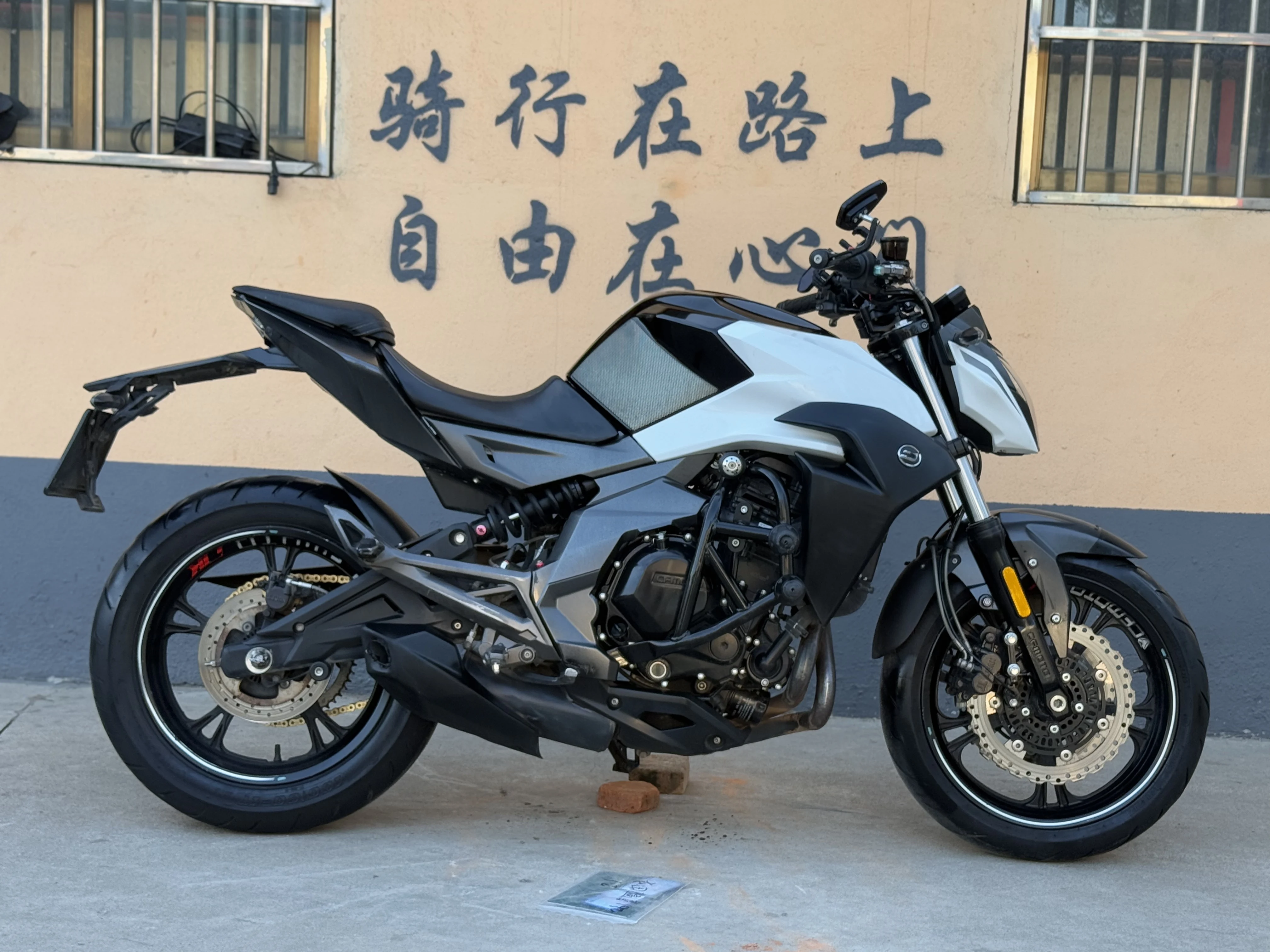 NK400 Sportbike 400cc City Cycling Street Bike Max Speed  80 km/h Sports Car Inspiration Motorcycle Made in China