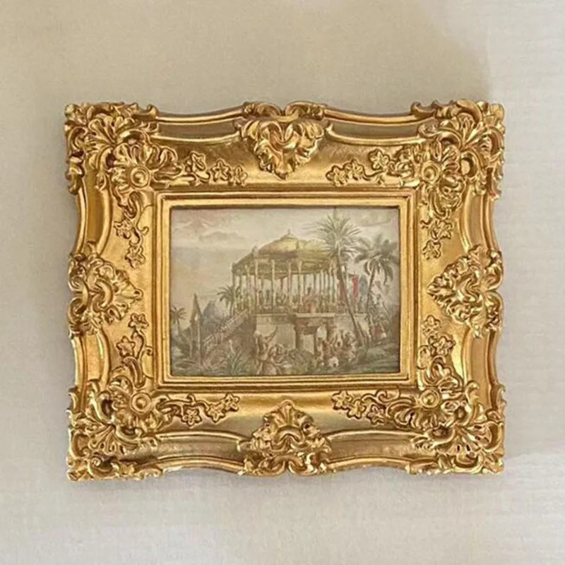 

European Style Resin Relief Photo Frame Gold Color Picture Frame Desktop Ornaments Bedroom Home Decor