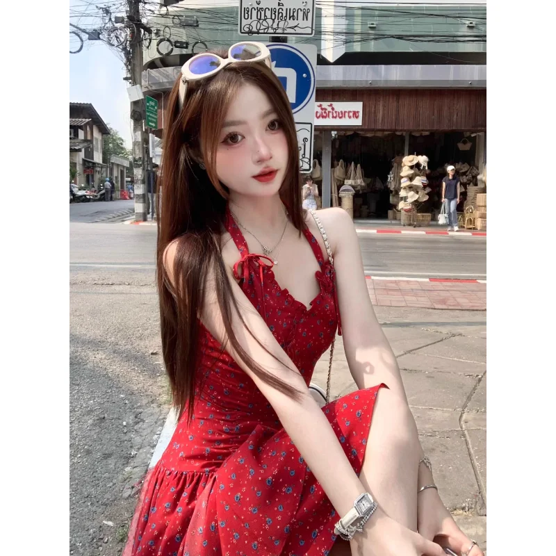 2025 francês vintage vermelho floral férias halterneck irregular vestido de emagrecimento verão sem mangas cintura saia curta