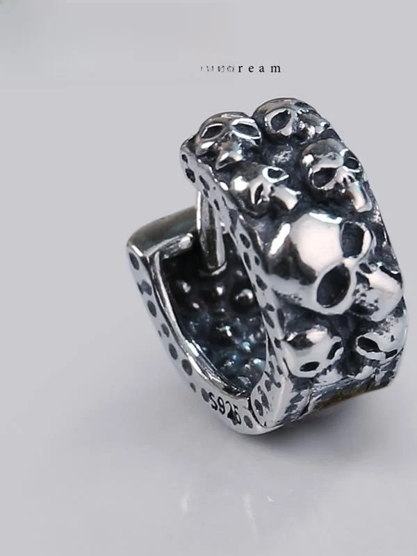 yuki-men's-925-sterling-silver-earrings-dominant-hell-gate-hip-hop-silver-studs-trendy-unisex-fashion-accessories