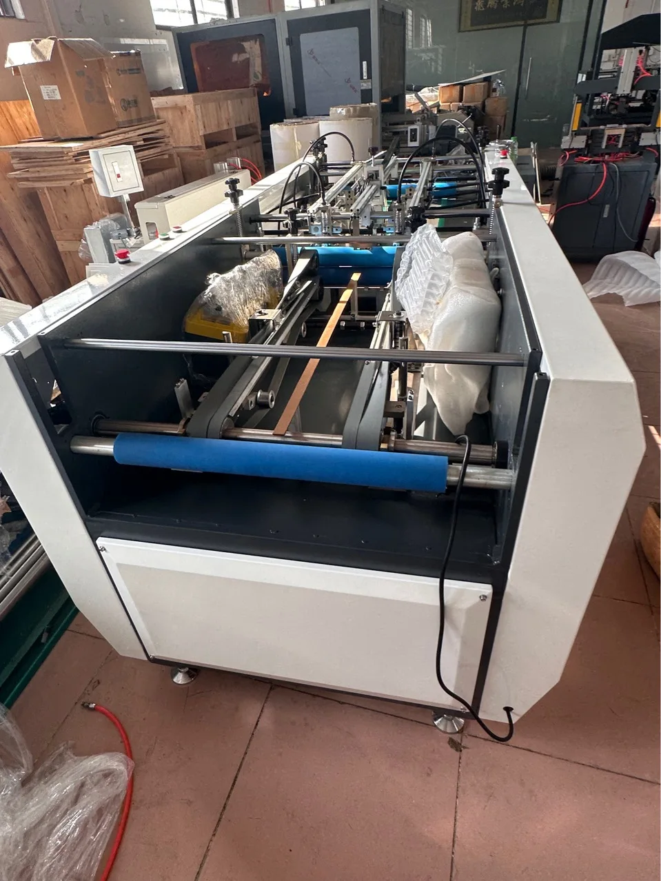 HE-900BF New Four Side Edge Folding Machine Paper Box Cover Wrapping Forming Machine Hard Book Case Edge Forming Machine