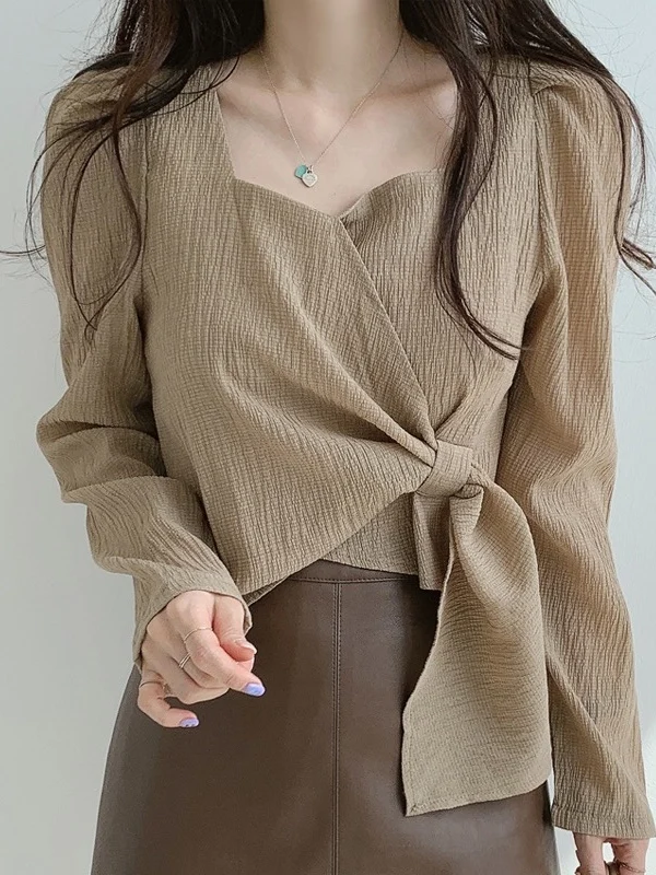 

Модный женский топ Hong Kong Sle с квадратным вырезом, удлиненный, асимметричный дизайн, для стройности