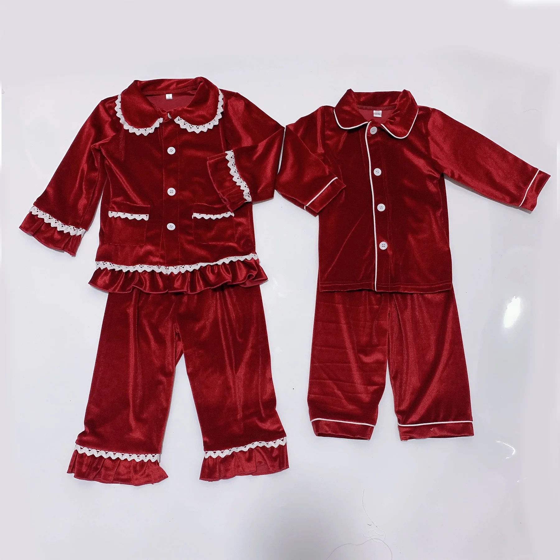 Pyjama de Noël en velours rouge assressentipour femme, pyjama familial, pyjama en velours vert, vêtements de détente pour bébé, filles, garçons, mère et enfants, collection