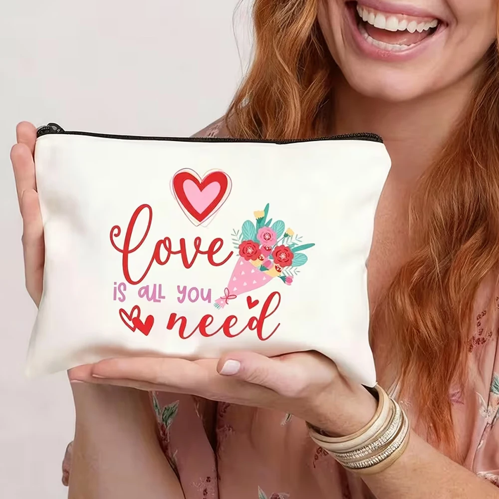 Heart-Patterned Makeup Bag, a Practical Birthday Gift for Girls and Best Friends — Multi-Functional Travel Storage Bag, Makeup Bag, Pencil Case, Stationery Storage Bag, Portable Teacher Gift, Ideal Gift for Women, Cosmetics Storage Bag for Vacation, Business, Fitness, and Outdoor Adventures - Ideal Gift for Women