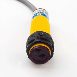 Infrared induction photoelectric switch E3F-DS30C4 close to diffuse reflection sensor NPN normally open three line C1