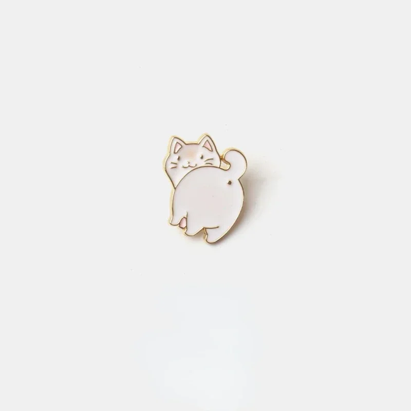 Cute Cartoon Cat Metal Badges Black/White Cat Kawaii Brooches Couple Brooch Clothes Decorations Gift for Friends