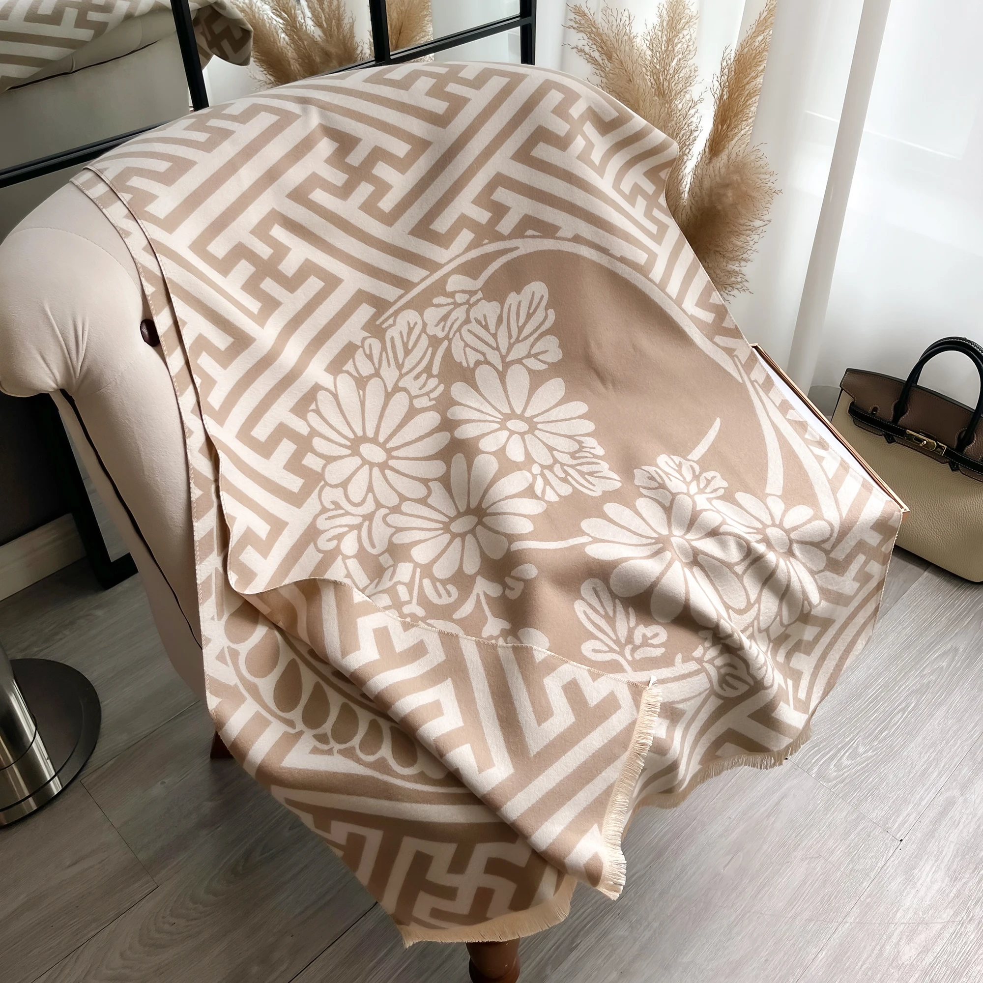 2024 New Winter Warm Cashmere Wraps Women Scarf Luxury Design Pashmina Thick Shawl Blanket Bufanda Foulard Travel Poncho Stoles