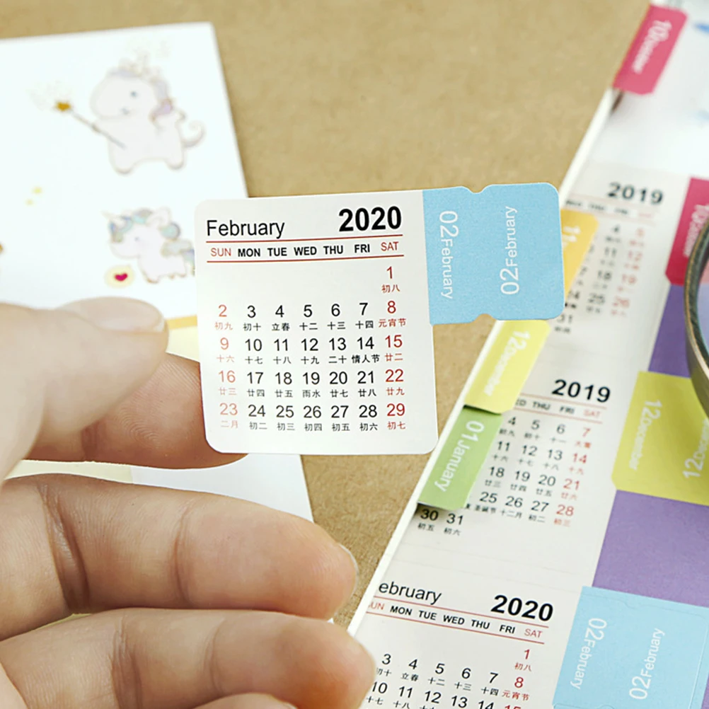 

18 шт., 2021 год, индексные вкладки для календаря, самоклеящиеся наклейки для ежемесячного планировщика, водонепроницаемые медные вкладки-напоминания для тетрадей
