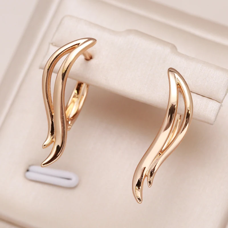 Kinel New Hollow Glossy Leaf Small Unusual Earrings Women 585 Rose Gold Color Drop Earrings Cute Daily Unique Fashion Jewelry