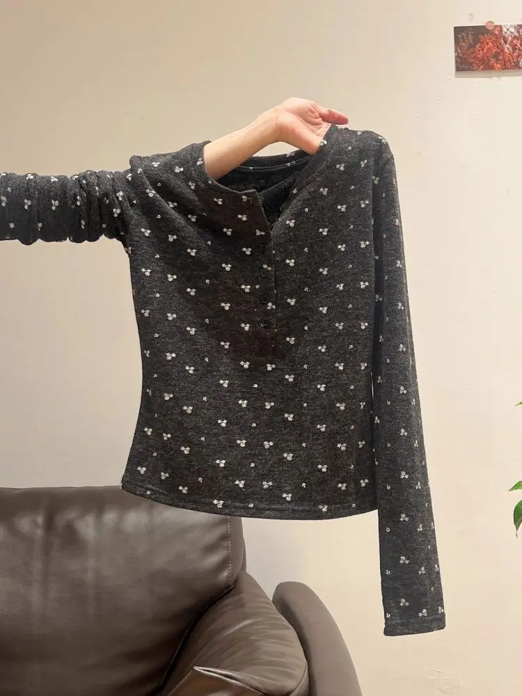 

American Sweet Hot Lady Warm Basic Blouse Skinny Imitation Wool Full Sleeve T-shirts Half Open Buttons Classic Winter Autumn Top